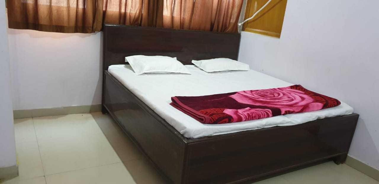 Hotel O Rr Guest House Patna  Bagian luar foto