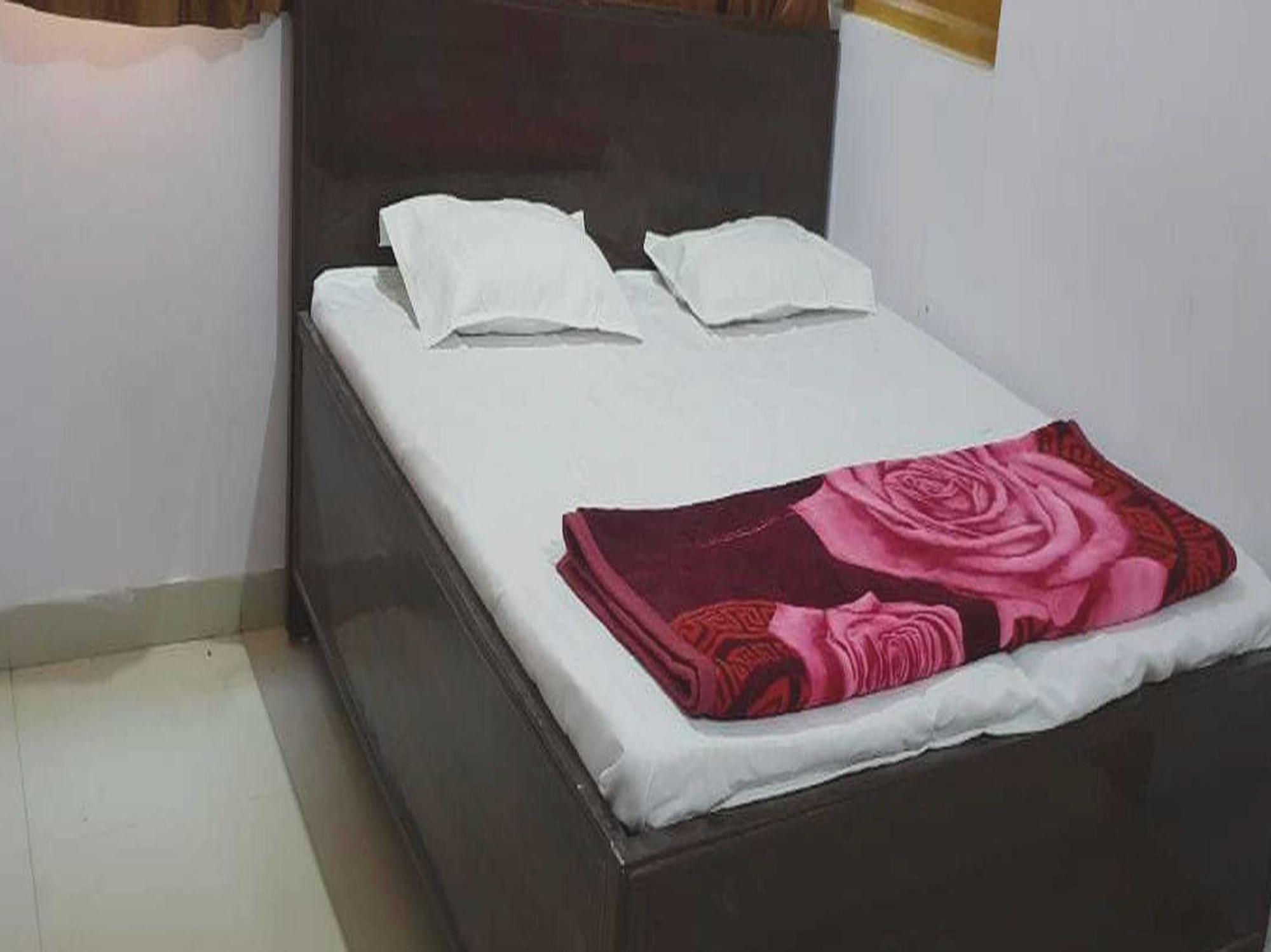 Hotel O Rr Guest House Patna  Bagian luar foto
